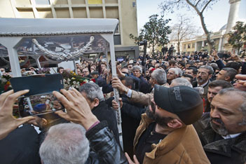 Yaşar Kemal ölür mü?